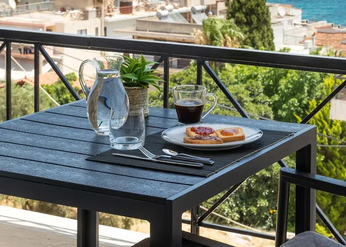 Islet View Apartment *