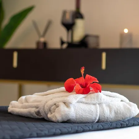 Islet View 公寓 托隆