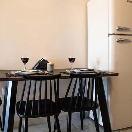 Islet View Apartment