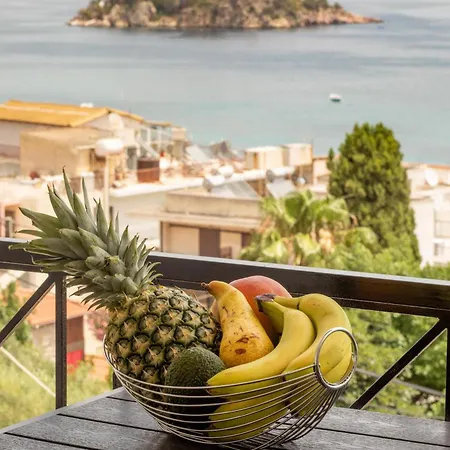 Apartment Islet View